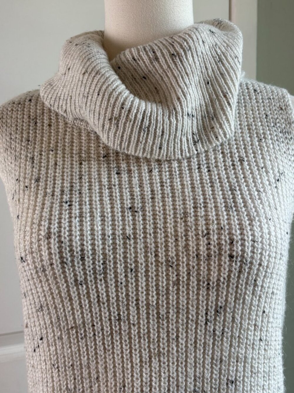 Bundle 2/$30! Leith Sleeveless Cowl Neck Sweater Dress Tunic Medium Oatmeal - Picture 3 of 12
